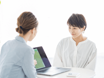 専門アドバイザーに無料で相談できます